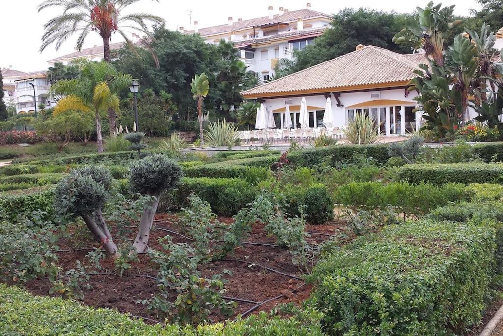 Puerto Banus, Superior 3br Penthouse In Marbella