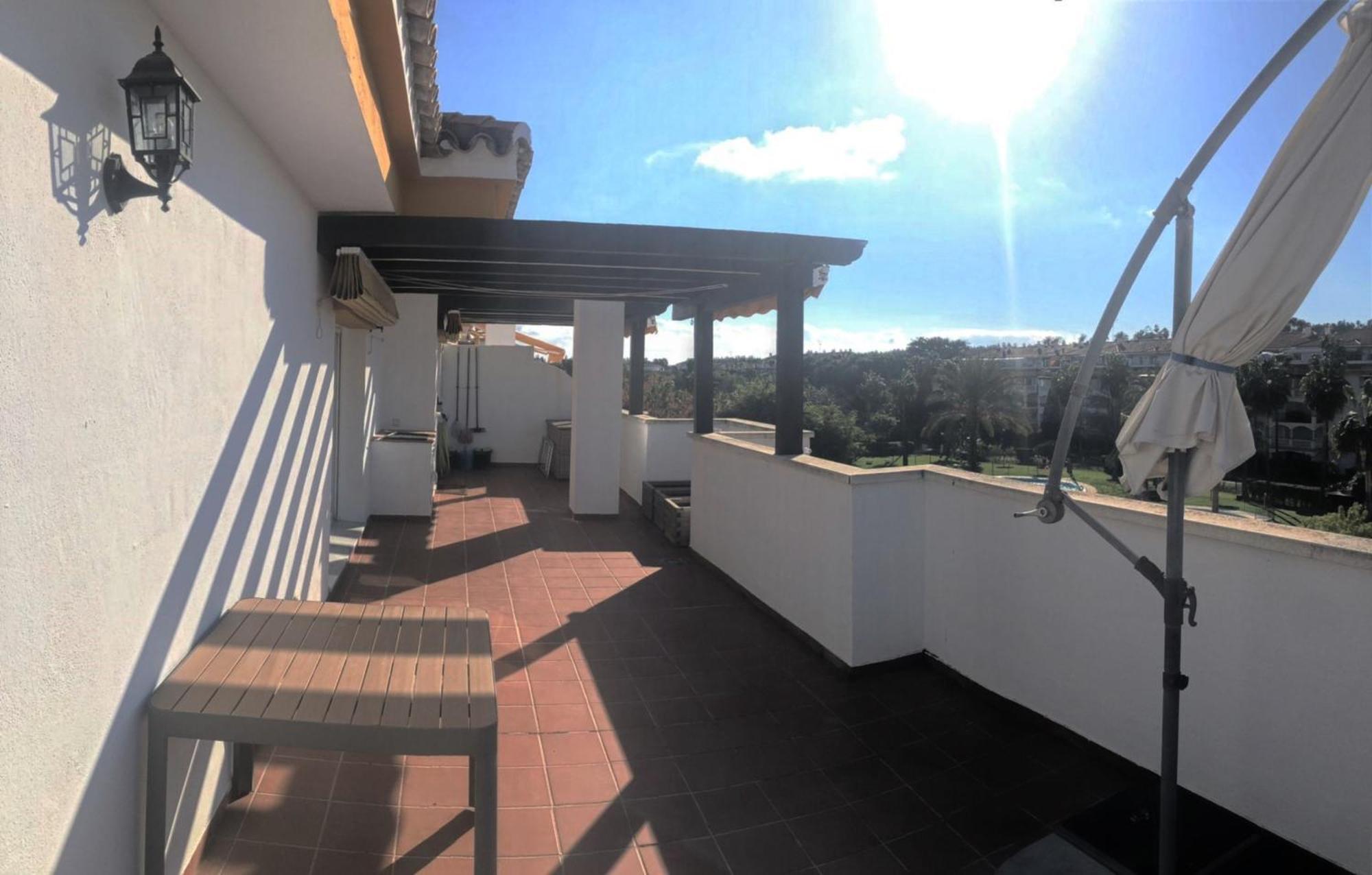 Puerto Banus, Superior 3br Penthouse In Apartment