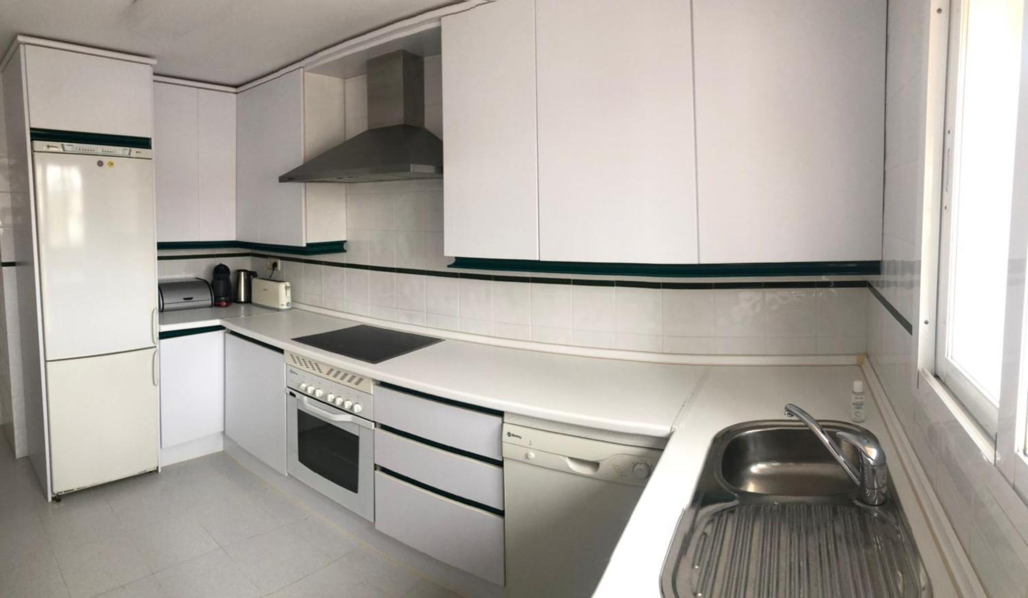 Puerto Banus, Superior 3br Penthouse In Apartment Marbella