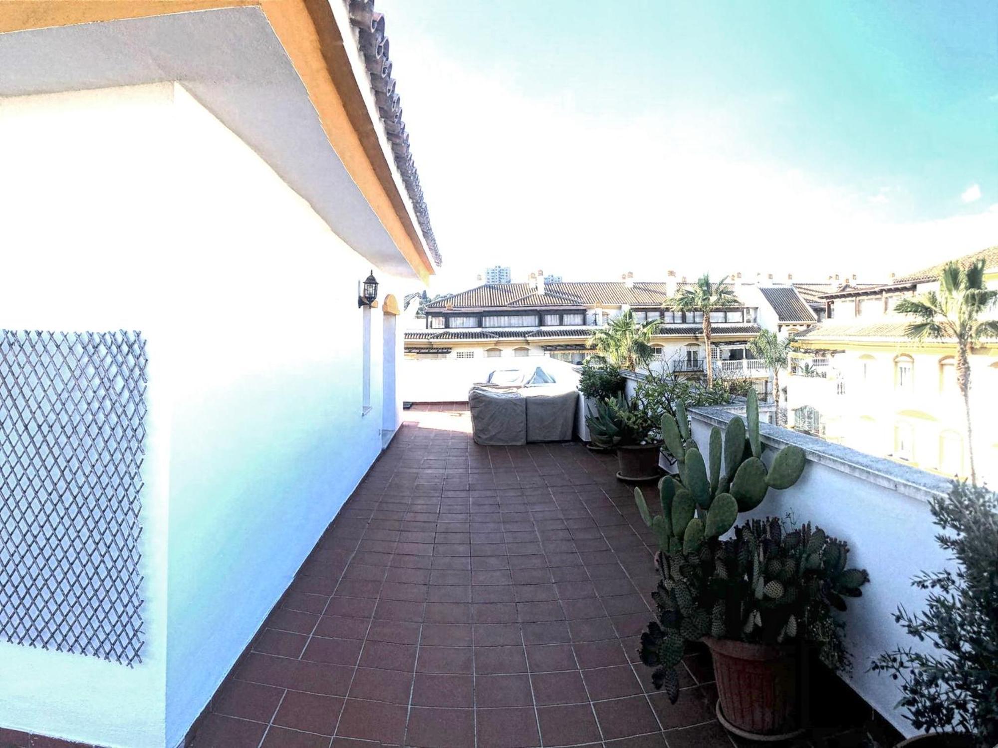 Apartment Puerto Banus, Superior 3br Penthouse In Marbella